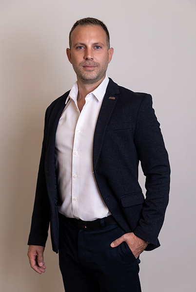 Dalibor Farenzena | Realitný maklér v realitnej kancelárii Babony TRE Dalibor Farenzena | Realitný maklér v realitnej kancelárii Babony TRE