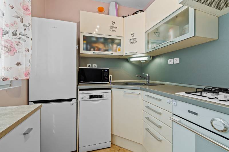 2 izbovy kuchyna 2.jpg