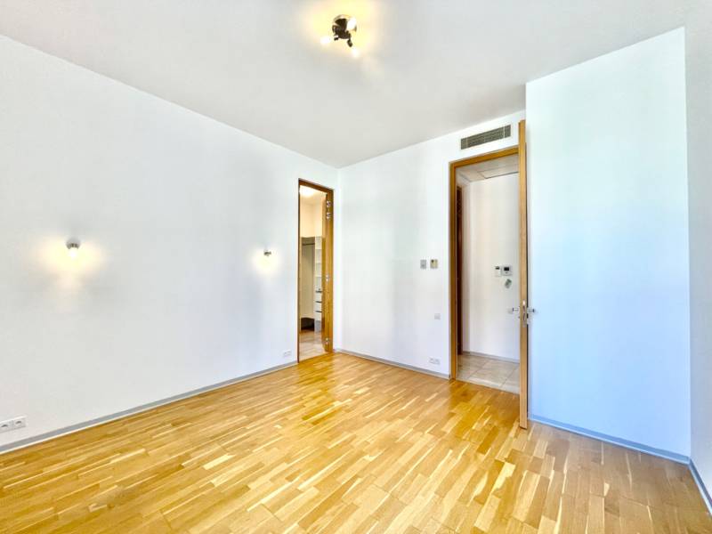 Babony_TRE_stare_mesto_bratislava_old_town_centrum_hlboka_cesta_rezidencne_byvanie_nadstandard_luxuc_exluzivne_rent_prenajom_spa_masage_parkovanie