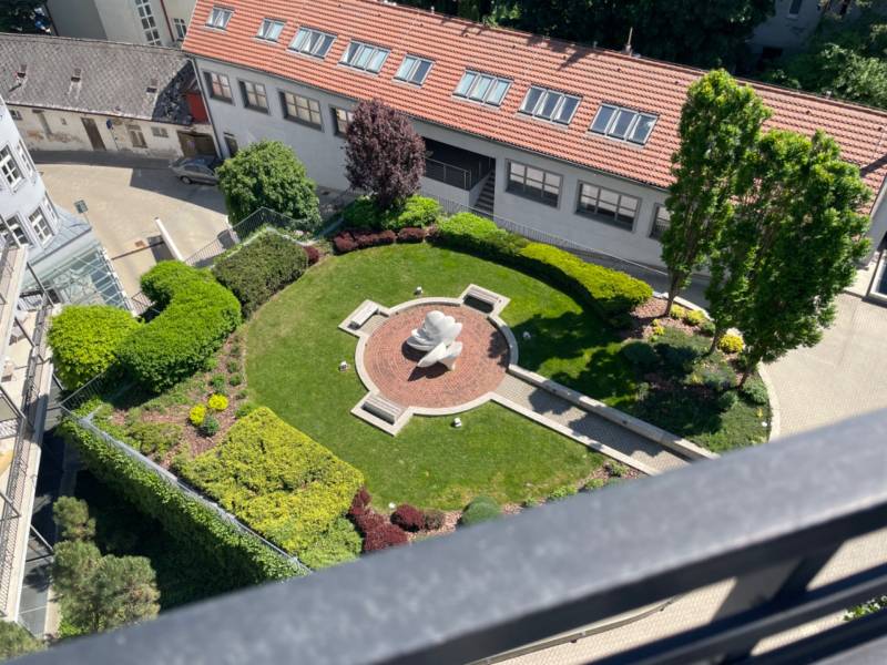 Babony_TRE_stare_mesto_bratislava_old_town_centrum_hlboka_cesta_rezidencne_byvanie_nadstandard_luxuc_exluzivne_rent_prenajom_spa_masage_parkovanie
