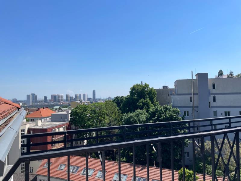 Babony_TRE_stare_mesto_bratislava_old_town_centrum_hlboka_cesta_rezidencne_byvanie_nadstandard_luxuc_exluzivne_rent_prenajom_spa_masage_parkovanie