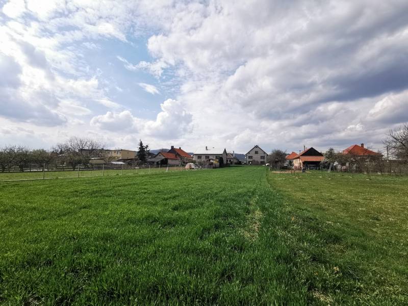 BabonyTRE_predaj_STAVEBNÝ POZEMOK_Čereňany_okres_Prievidza_20250405_142744.jpg