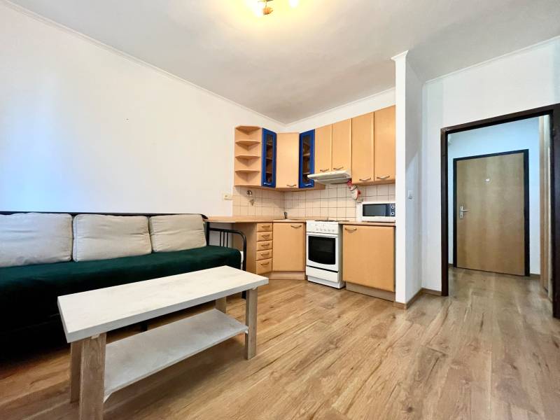 Prenajom_rent_garsonka_garsoniera_petrzalka_benadicka_zariadeny_byt_babony_tre_richardpastuchareality.jpeg