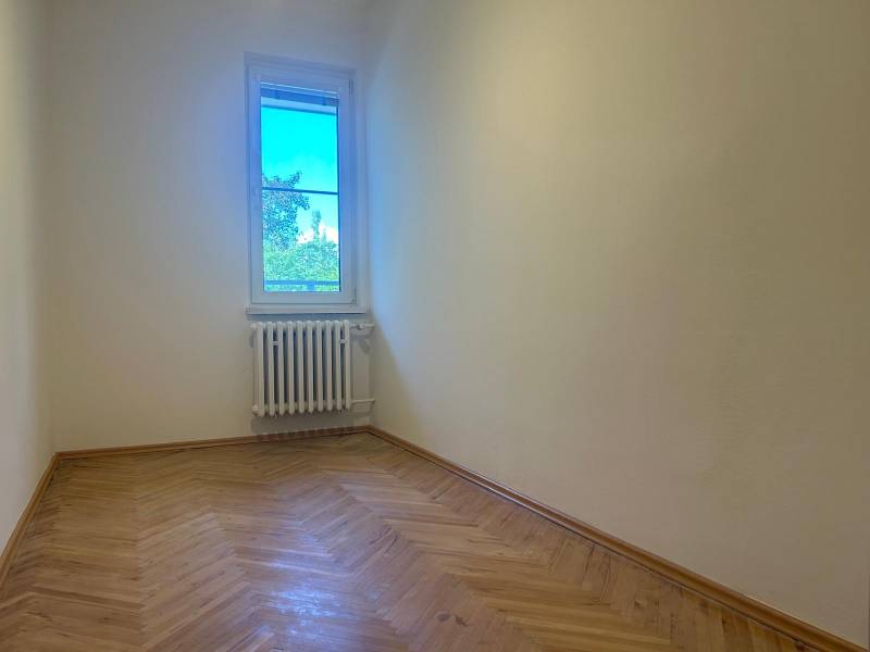 BabonyTRE: Predaj 2,5izbový byt, Mesačná_Ostredky_Ružinov.jpeg