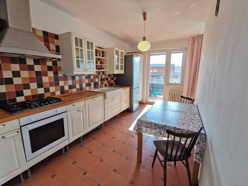 PRENAJOM_4-izbovy_byt_PRIEKOPNICKA_BISKUPICE_STUDENTI 5.jpg