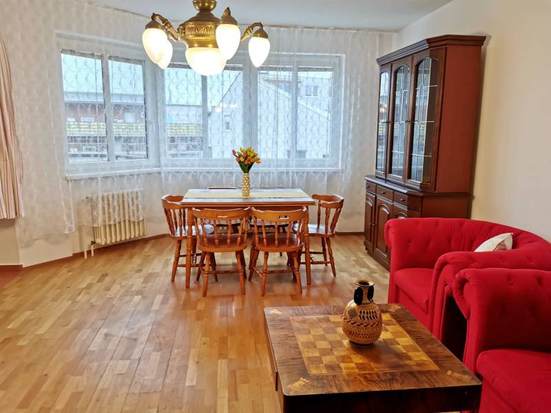 BabonyTRE:Prenájom_4izbový byt s parkovacim miestom_Priekopnicka_Biskupice:Prenájom_4izbový byt s parkovacim miestom_Priekopnicka_BabonyTRE:Prenájom_4izbový byt s parkovacim miestom_Priekopnicka_Biskupice_20251113_121327.jpg