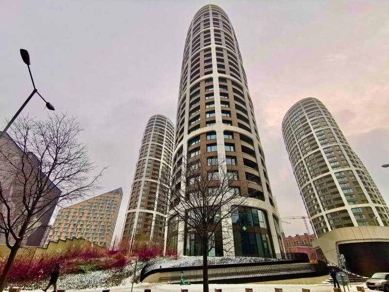 BabonyTRE_Prenájom_3izbovy byt_Sky park.jpg