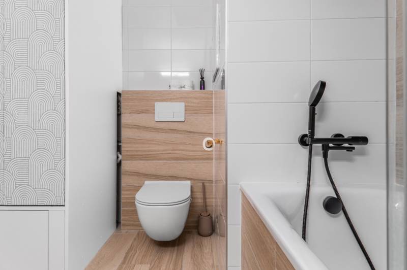 Babony-tre-richard-pastucha-reality-bratislava-dubravka-projekt-tammi-yit-novostavba-predaj-2-izbovy-byt-balkon-pivnicna-kobka-2-parkovacie-statie-spolocne-priestory-juhovychod-vytah-bezbarierove-kupelna-vana-kupelnovy-nabytok-wc