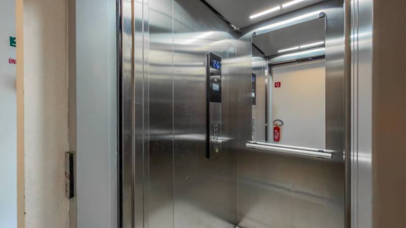 Babony-tre-richard-pastucha-reality-bratislava-dubravka-projekt-tammi-yit-novostavba-predaj-2-izbovy-byt-balkon-pivnicna-kobka-2-parkovacie-statie-spolocne-priestory-juhovychod-vytah-bezbarierove-garazovy-vstup-vytah