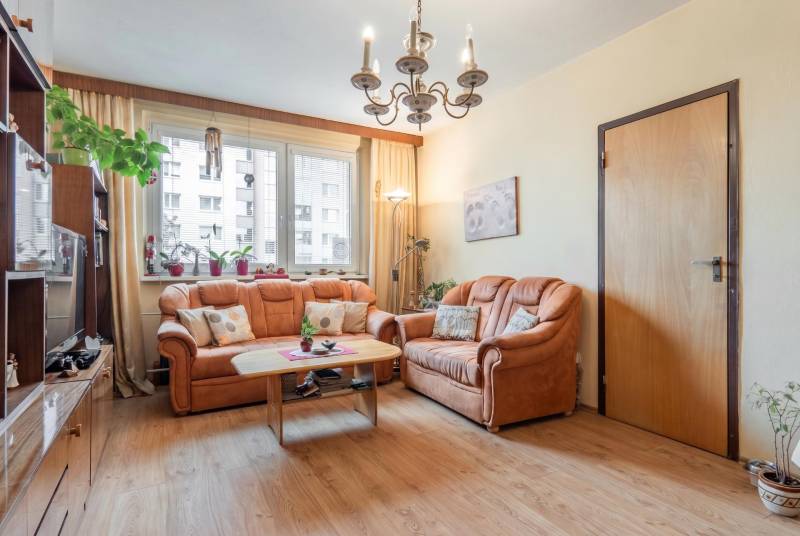 Firefly_Gemini Flash_change to top kvality 4k, perfectly focused photo 656256.jpg