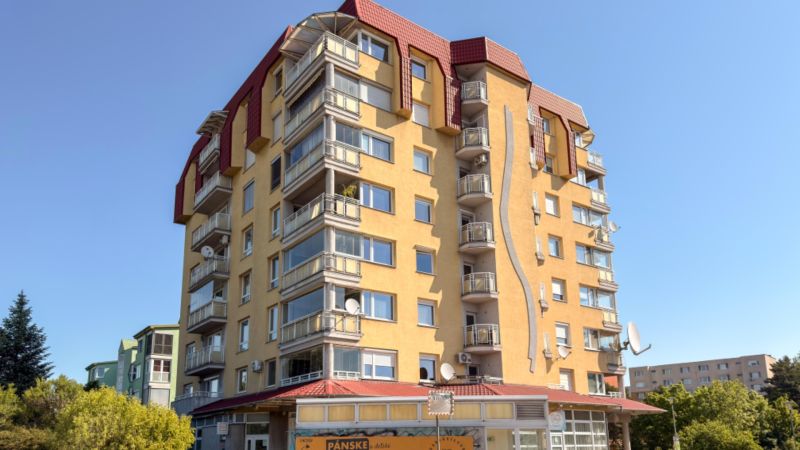 2-izbovy-byt-lamac-heyrovskeho-predaj-richard-pastucha-richardpastuchareality-2-room-apartment-polyfunkcny-dom-sluzby.jpg