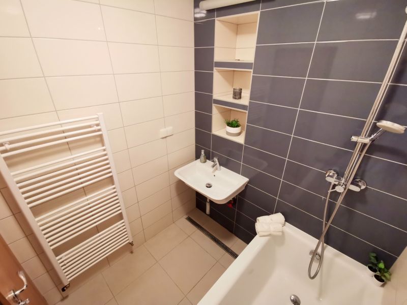BabonyTRE:Prenájom_4izbový byt s parkovacim miestom_Priekopnicka_Biskupice:Prenájom_4izbový byt s parkovacim miestom_Priekopnicka_BabonyTRE:Prenájom_4izbový byt s parkovacim miestom_Priekopnicka_Biskupice_20251113_122007.jpg